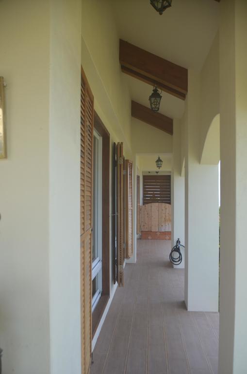 Coastline Azure B&B Donghe Exterior photo